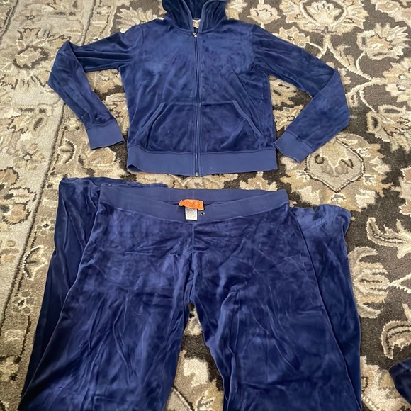Juicy Couture Pants - Juicy couture velour tracksuit S-M